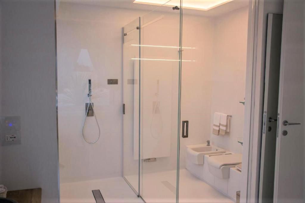 B&B Valentino Luxury Rooms By Salentolimit Porto Cesareo Buitenkant foto